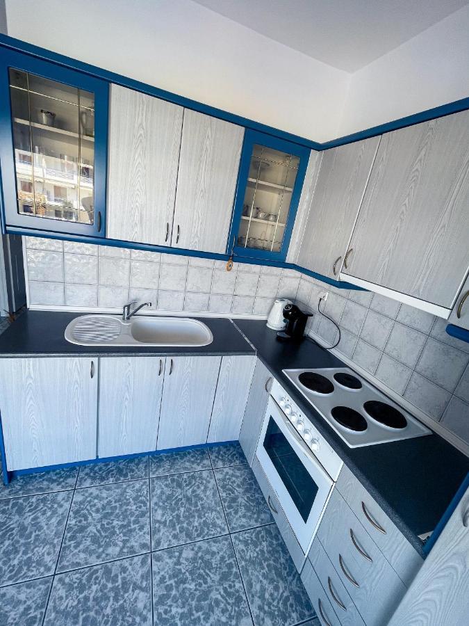 Coastline Apartment Néa Péramos المظهر الخارجي الصورة